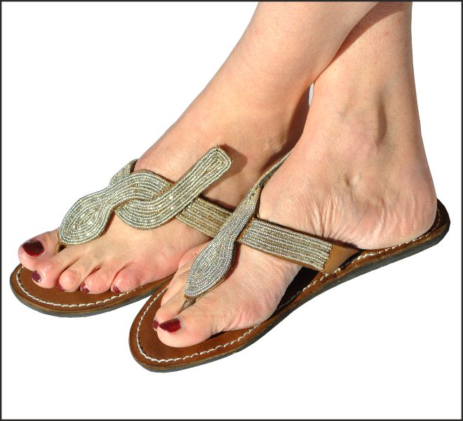tong en cuir femme